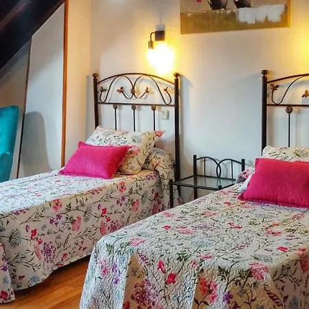 Holiday home Casa Rural El Cereceu *