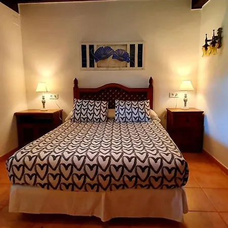 Holiday home Casa Rural El Cereceu