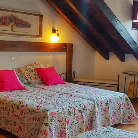 Casa Rural El Cereceu Holiday home La Borbolla